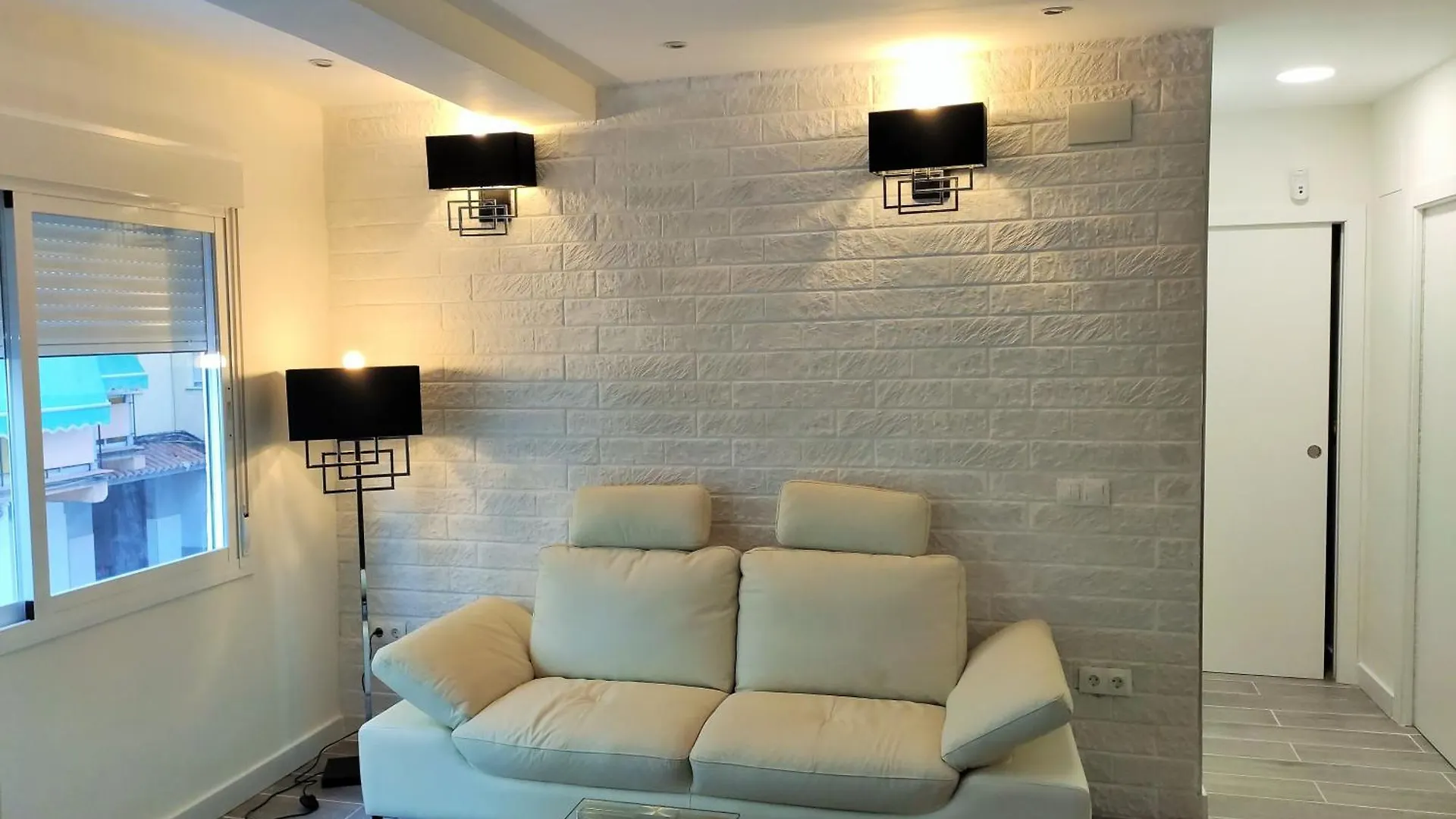 Centro Suites Vialia Málaga Lägenhet
