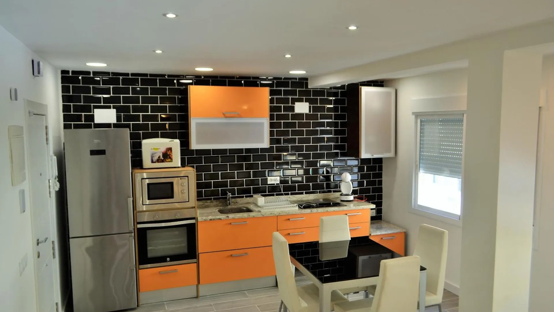 Centro Suites Vialia Malaga Apartment