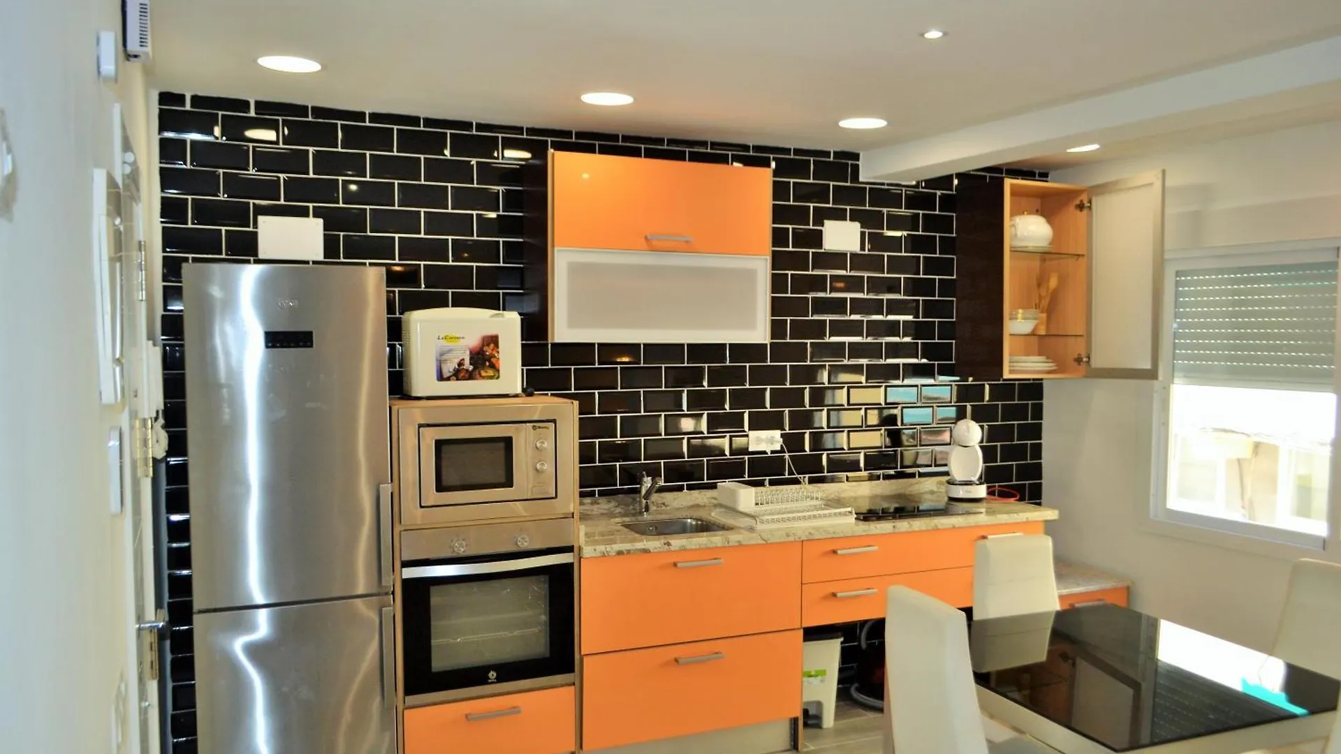 Centro Suites Vialia Malaga Apartment